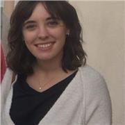 Estudiante de farmacia da clases particulares de química